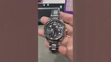 #rado #HyperChrome ChronographR32259163 44.9 mm, ควอตซ์, 167 g