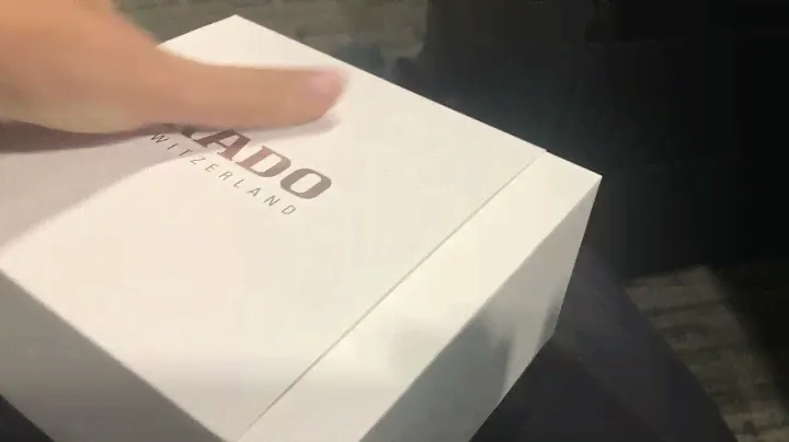 Unboxing Rado Captain Cook High-Tech Ceramic Diver Sunburst Lacquered Blue Dial R32144202