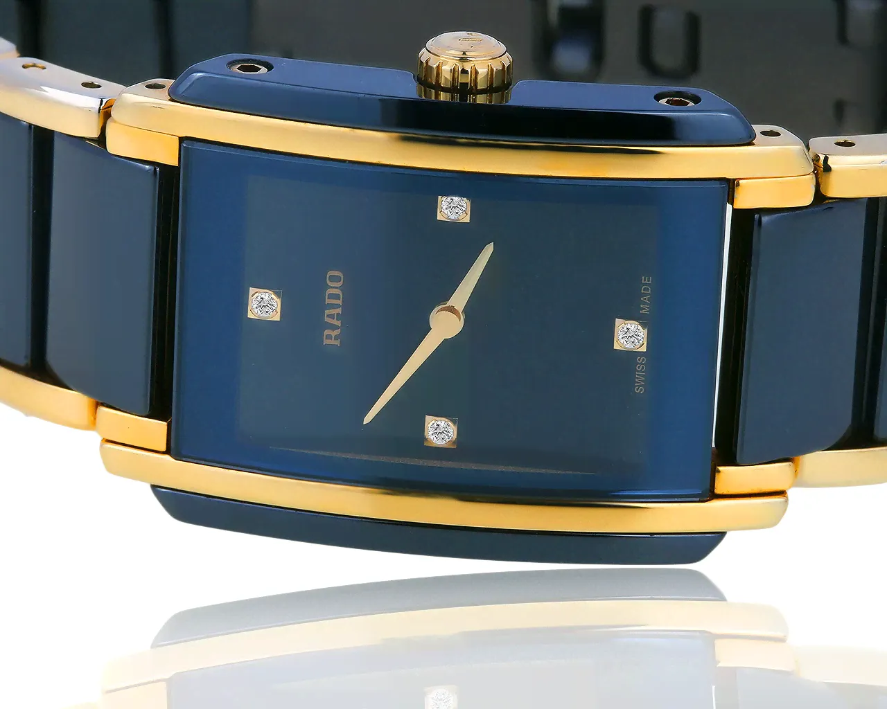 Стильные наручные часы с бриллиантами Rado Integral