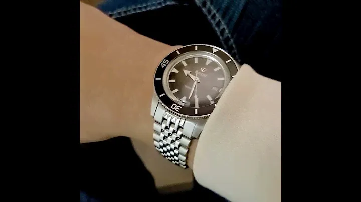 rado captain cook diver first gen black