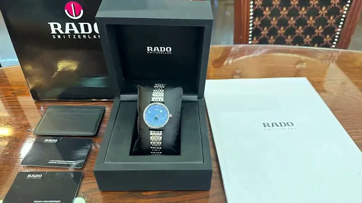Часы наручные женские Rado Coupole Classic Diamonds R22882903