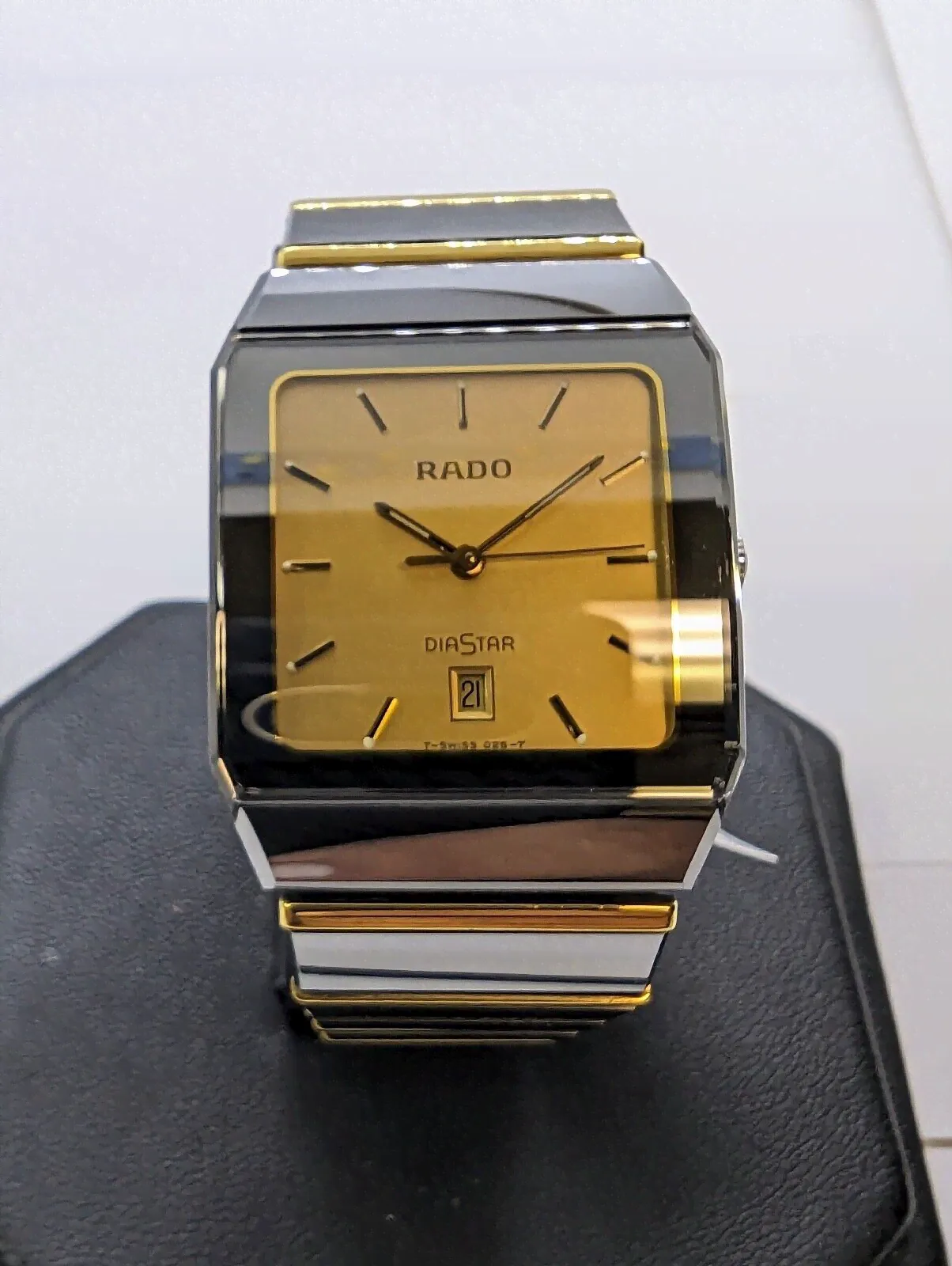 Rado Diastar Jubile Watch Gold steel Quartz Mens Swiss 152.0202.3 N
