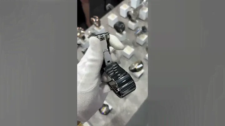 Керамические часы Rado